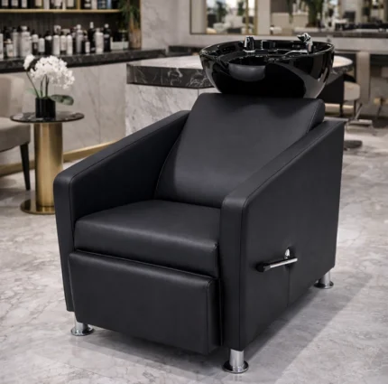 Crna profesionalna šamponjera za frizerski salon sa keramičkom kadom i modernim dizajnom